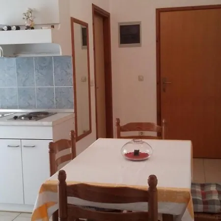 612-3 Apartment